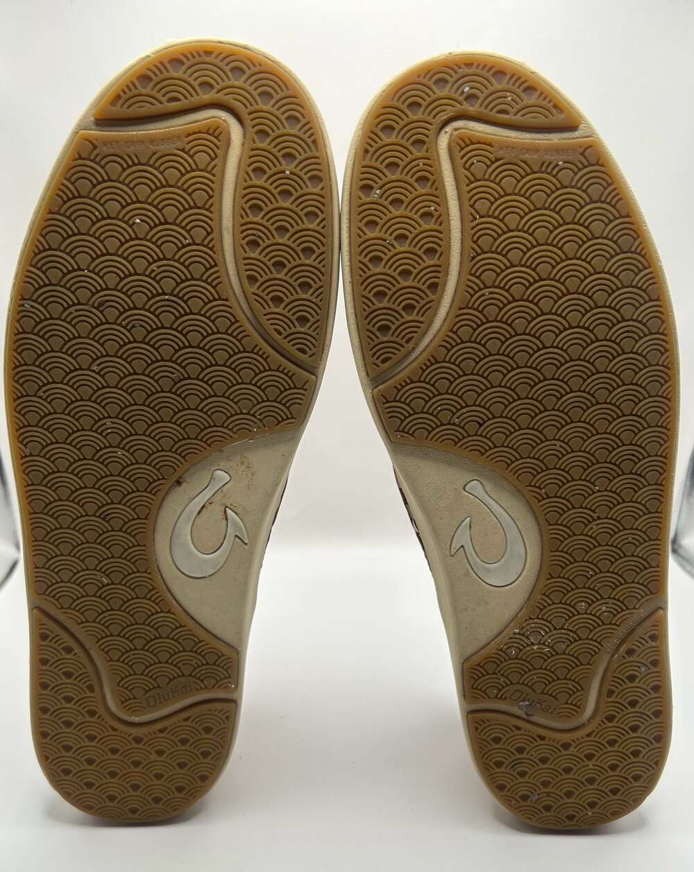 OluKai Men's Lae'ahi Lauhala Woven Leather Slip-On Sneakers - Fox/Fox - Picture 4 of 7